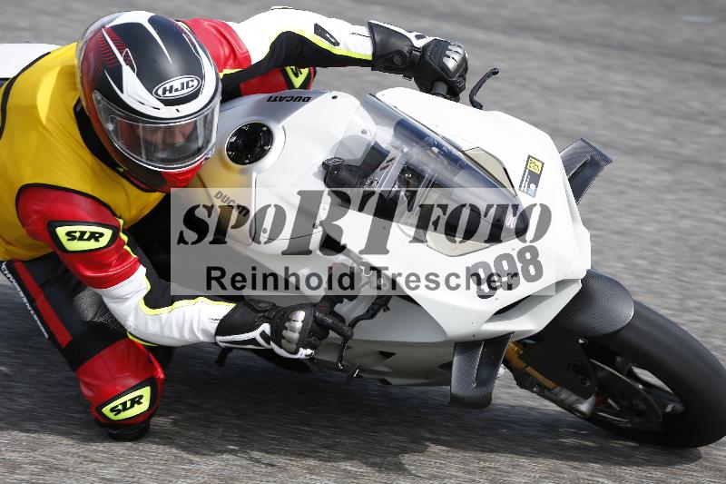 Archiv-2025/07 19.04.2025 Speer Racing ADR/Gruppe gelb/998